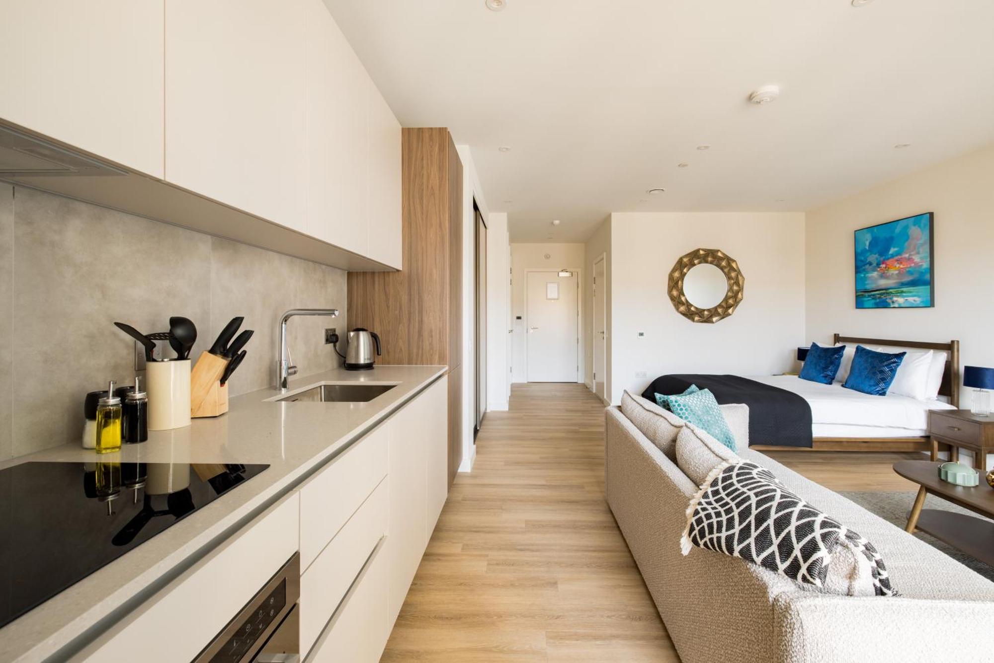 Charles Hope London Greenford Greenford  Esterno foto