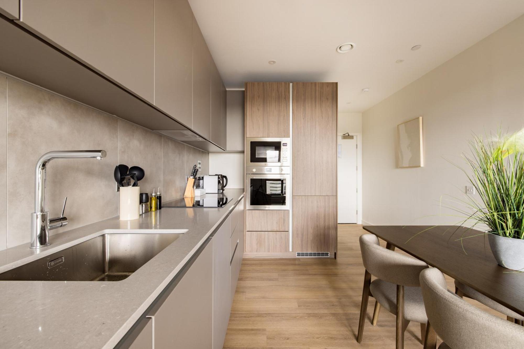 Charles Hope London Greenford Greenford  Esterno foto
